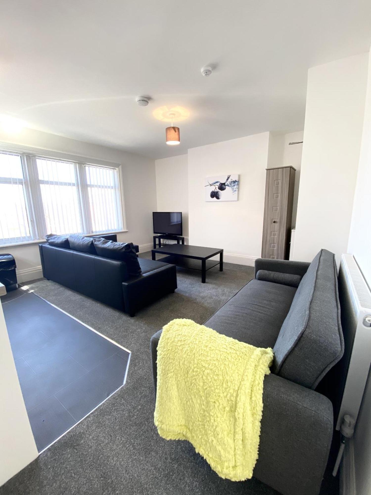 Cherry Property - Hornby Road Blackpool Room photo